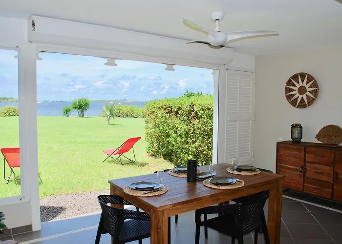 Le Baileys - Spacieux Appartement En Rez-De-Jardin Vue Lagon